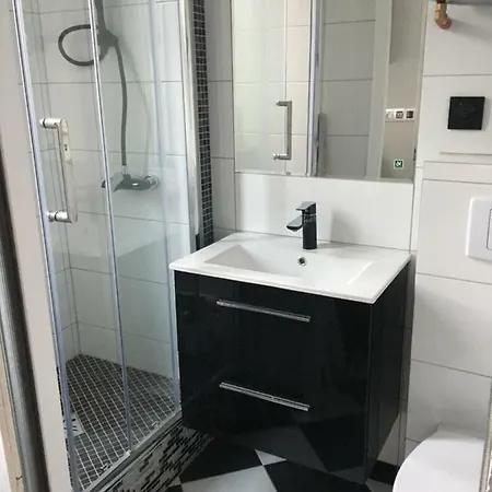Apartment - Kawalerka Na Wynajem